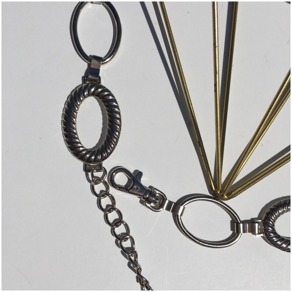 Large Link Silver Chain Belt - Picture 3 of 4